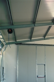 Cancello scorrevole con porta pedonale antipanico