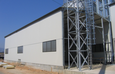 Struttura con tamponamento mangimificio Z.I. - Macchiareddu